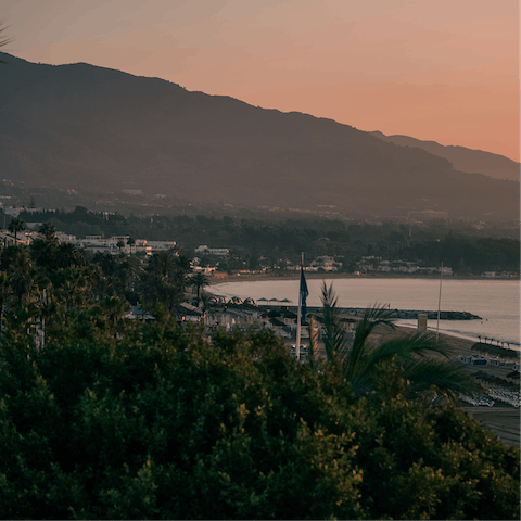 Walk into Marbella's historical centre in five minutes