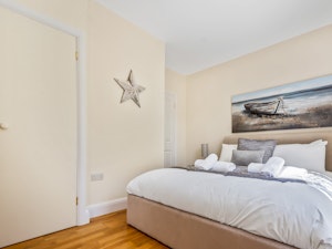 Herne Bay Hideaway image 9