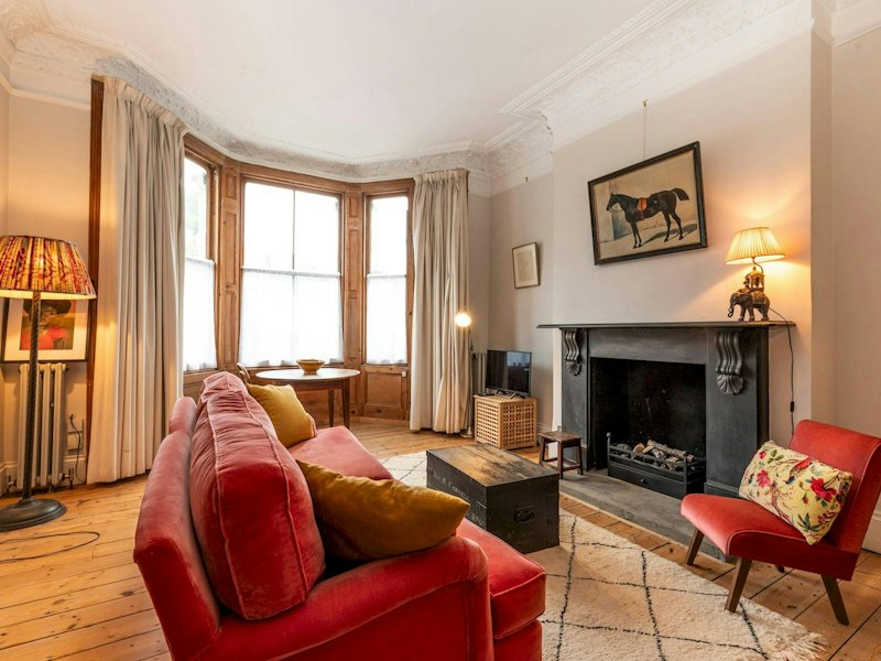 The Gold Home main image