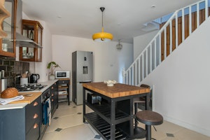Frome Townhouse image 11