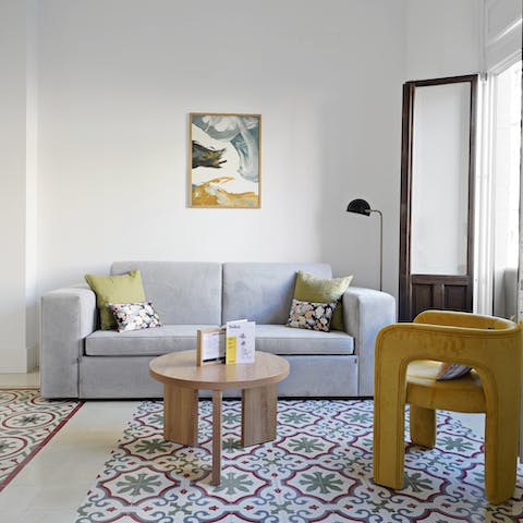 Make yourself comfortable in the bright and modern living space