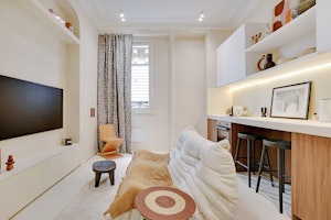 Sweet Parisian image 1