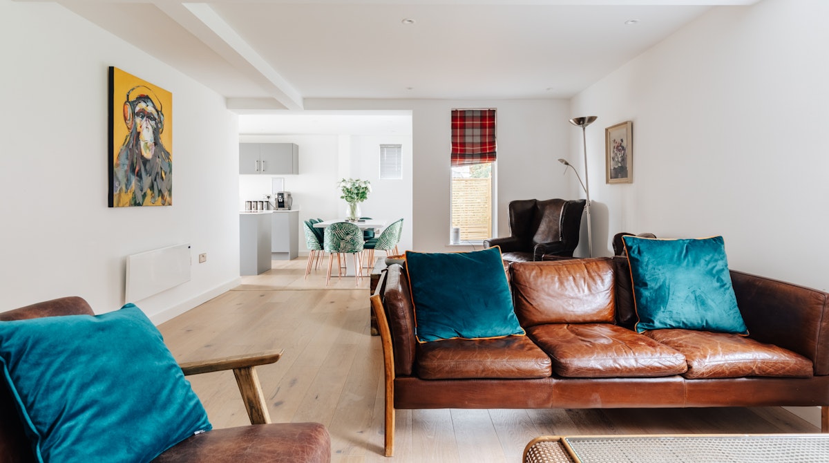 Comfortable Coze, South West England