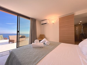 Riviera Mornings image 14