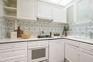 Sainte-Anne Chic image 2