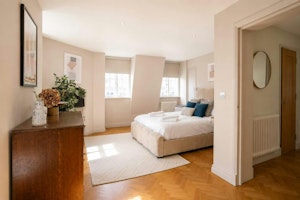 Mayfair Oak image 11