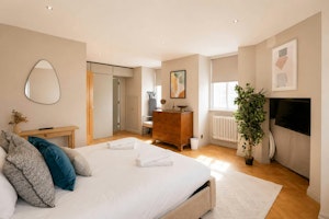 Mayfair Oak image 8