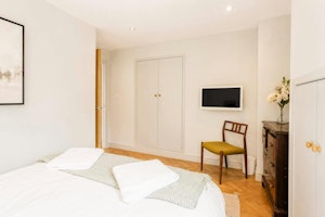 Mayfair Oak image 7