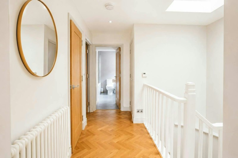 Mayfair Oak additional image