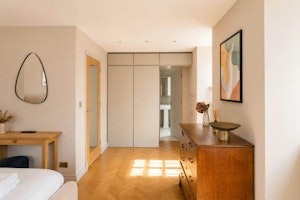 Mayfair Oak image 3