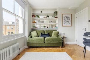 Cosy West London image 13