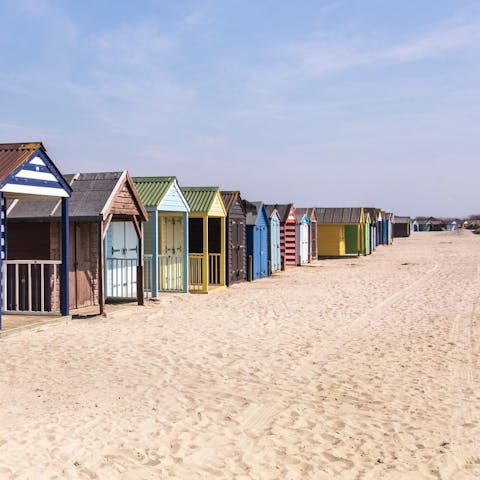 Make quick work of the short walk to East Wittering Beach and enjoy the sunshine in the surf