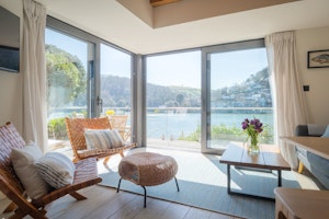 Waterside Wonder image 9