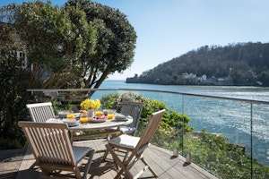 Waterside Wonder image 1