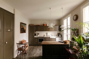 Montparnasse Muse image 8