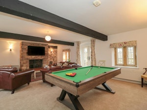 Sherborne Idyll image 9