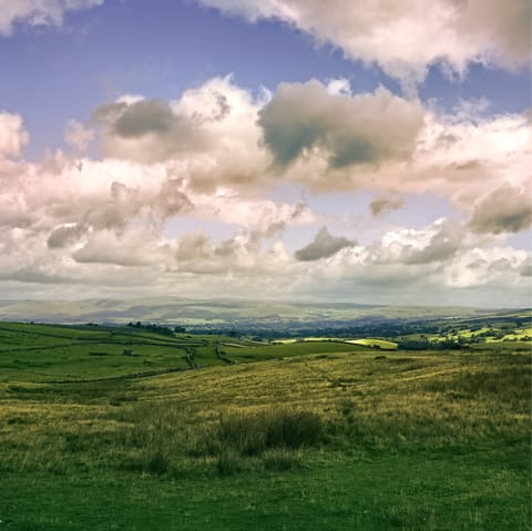 Explore beautiful Cumbria, including Cartmel, a short walk away