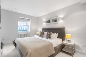 The Cadogan Pad image 13
