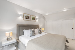 The Cadogan Pad image 11