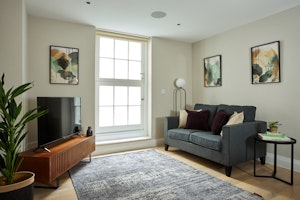 Chancery Chic image 1