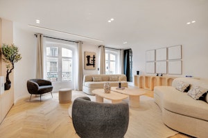 An Etoile Place image 12