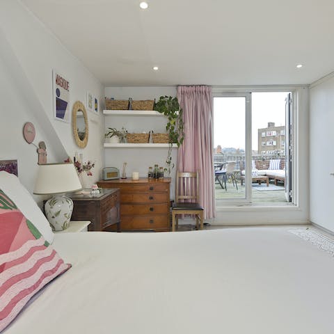 Wake up in the main bedroom and step straight out onto the rooftop terrace