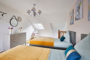 The Fairytale Townhouse image 9