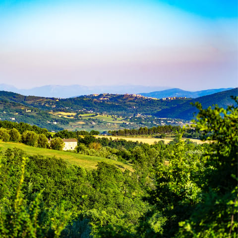 Embrace the peace and quiet of your Umbrian countryside location