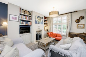 The London Mews image 8