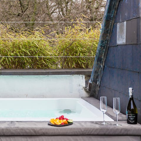 Pop the bubbly and relax in the hot tub