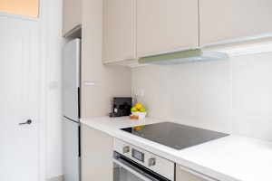 London Buzz image 9