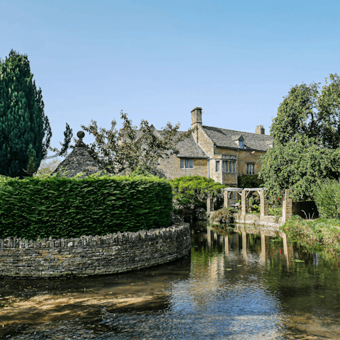 Spend a day at the picturesque town of Bourton-on-the-Water, just ten minutes away by car