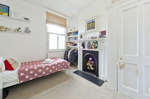 Charming Victorian Delight image 8