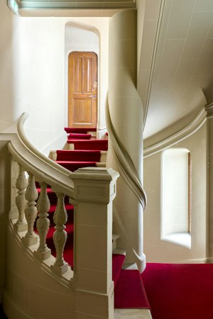 Bright Avenue image 15