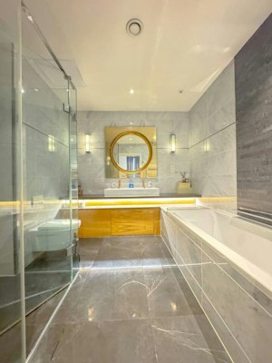 Skylight & Cobblestone image 14
