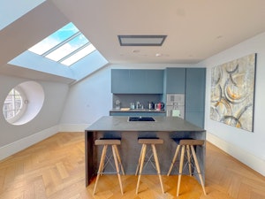 Skylight & Cobblestone image 12