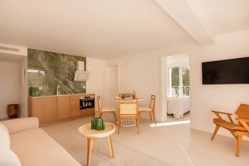 Boulevard Serenity additional image