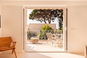 Boulevard Serenity image 2