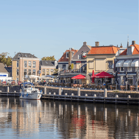 Explore the vibrant harbour of Lemmer, approximately 11km away, with its array of waterfront cafes, bars, and eateries