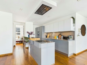 Camden Retreat image 8