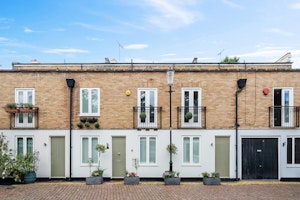 West London Hideaway image 6