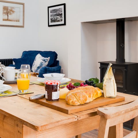Light up the wood-burner on cold mornings and enjoy a hearty breakfast