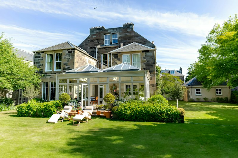 Ravelston Elegance main image