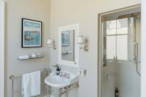 Ravelston Elegance image 15