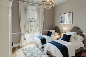 Ravelston Elegance image 10