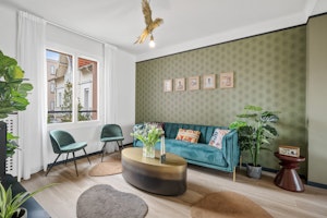 Croisette Strolls image 9