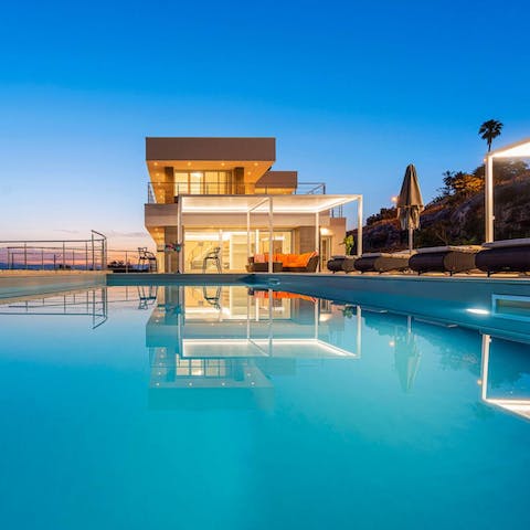 Cool off from the Sicilian sunshine in the swimming pool