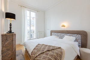 Haussmannian Views image 13