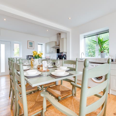 Look forward to tucking into tasty home-cooked suppers in the bright kitchen diner