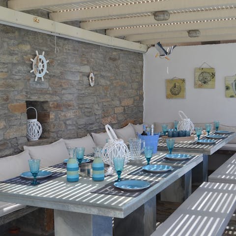 Serve up a Greek feast at the alfresco dining area 